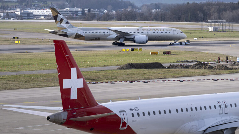 SCHWEIZ FLUGHAFEN ZUERICH ETIHAD