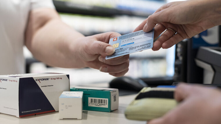 SCHWEIZ KRANKENKASSE VERSICHERUNGSKARTE