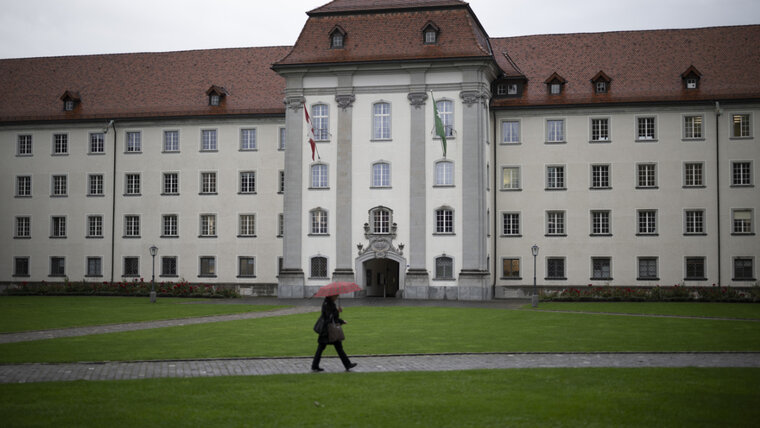 KEYSTONE/GIAN EHRENZELLER 20260202103453090.jpg