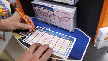 KEYSTONE/SALVATORE DI NOLFI 20251212214429503.jpg